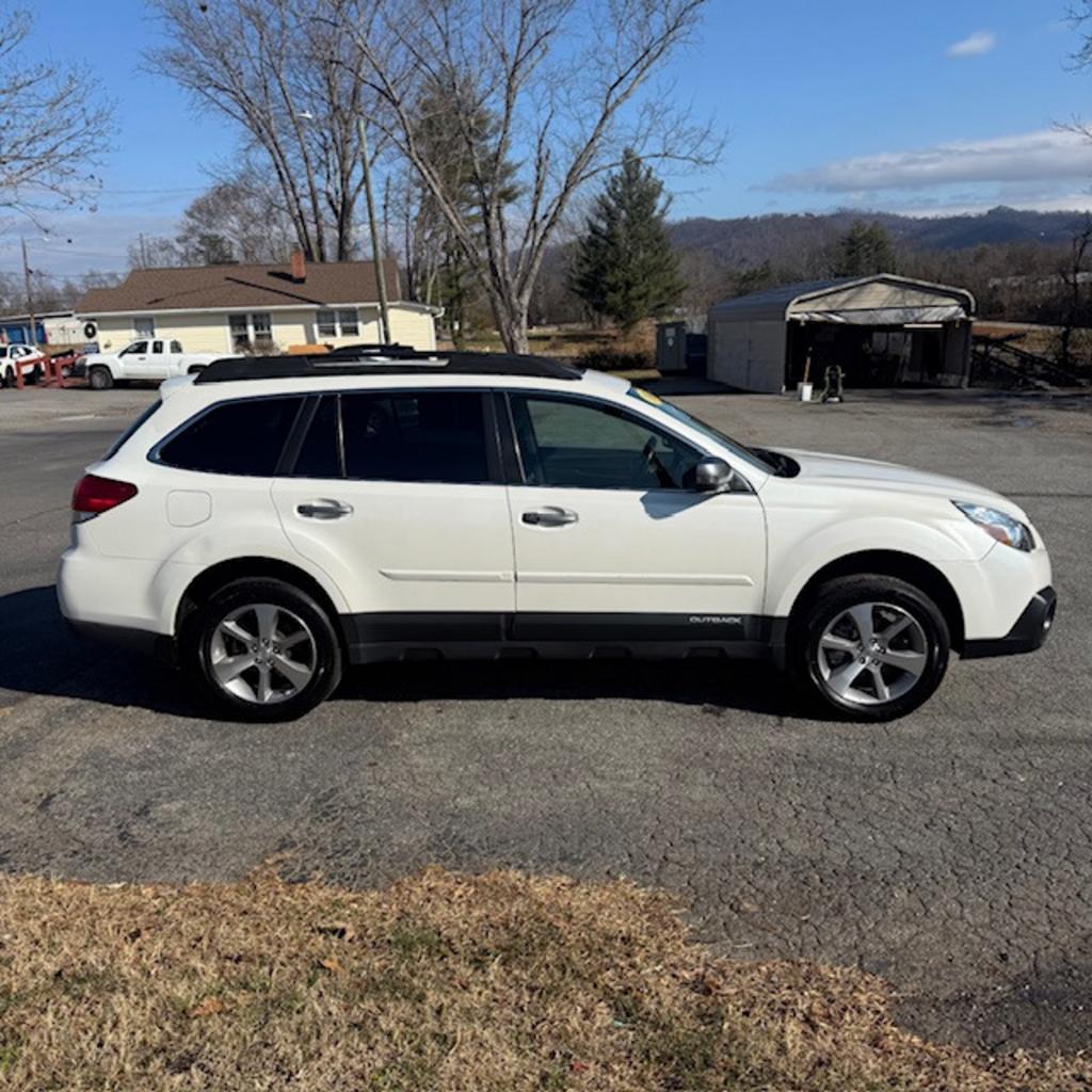 2014 Subaru Outback 2.5i Limited