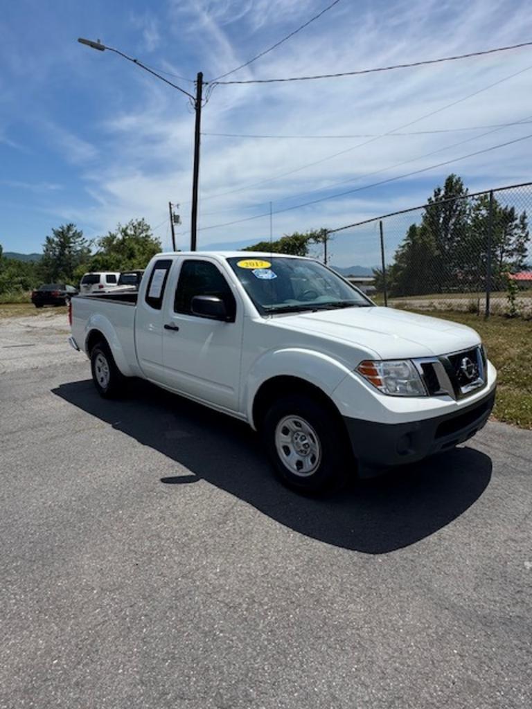 2017 Nissan Frontier 2.5 S King Cab 4X2 AT's photo