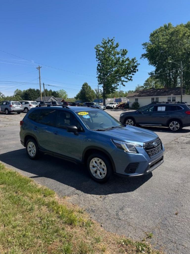 2023 Subaru Forester Base